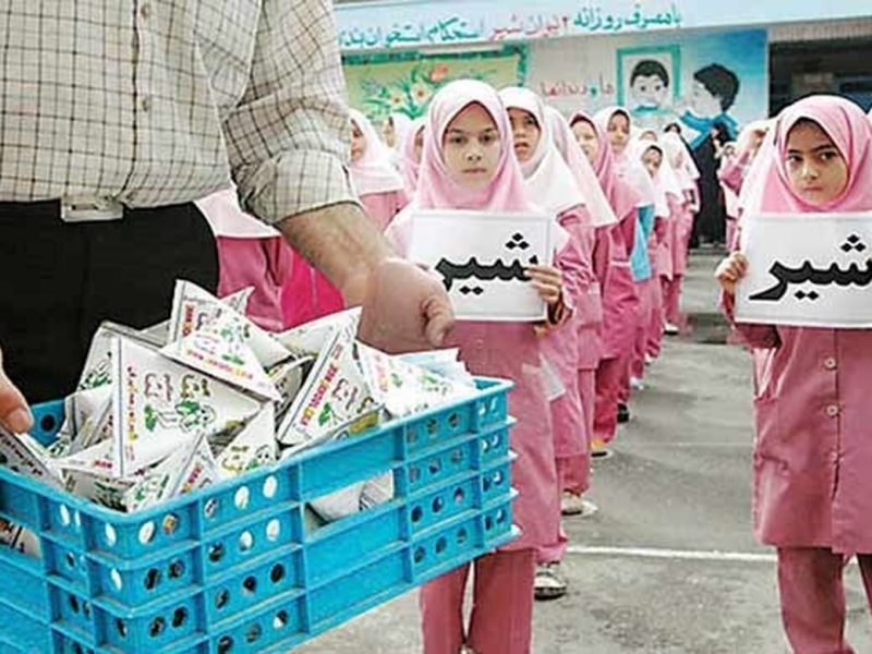 شیر رایگان در ۷۵۰ مدرسه ایلام توزیع می‌شود