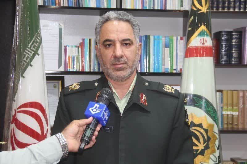 توقیف هفت دستگاه خودرو حامل ۱۵ تُن مرغ خارج از شبکه توزیع در دره‌شهر
