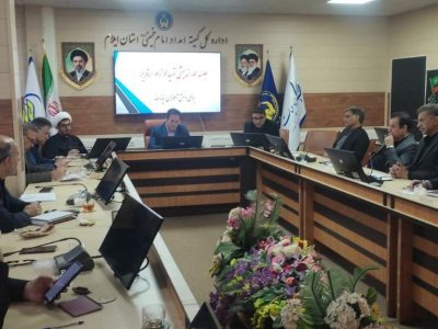 برنامه‌ریزی برای تهیه و توزیع عادلانه لوازم‌التحریر دانش‌آموزان نیازمند 