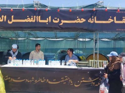 تأمین و توزیع پایدار آب در ایام اربعین حسینی(ع) در نقاط مختلف پایانه مرزی مهران 