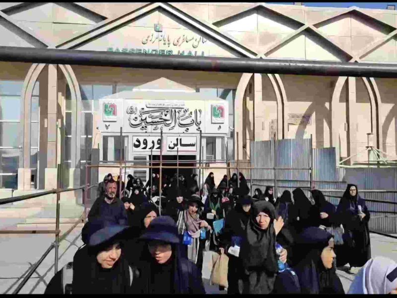 بازگشت بیش از ۴۴ هزار زائر اربعین حسینی از مرز مهران به کشور تا ظهر امروز