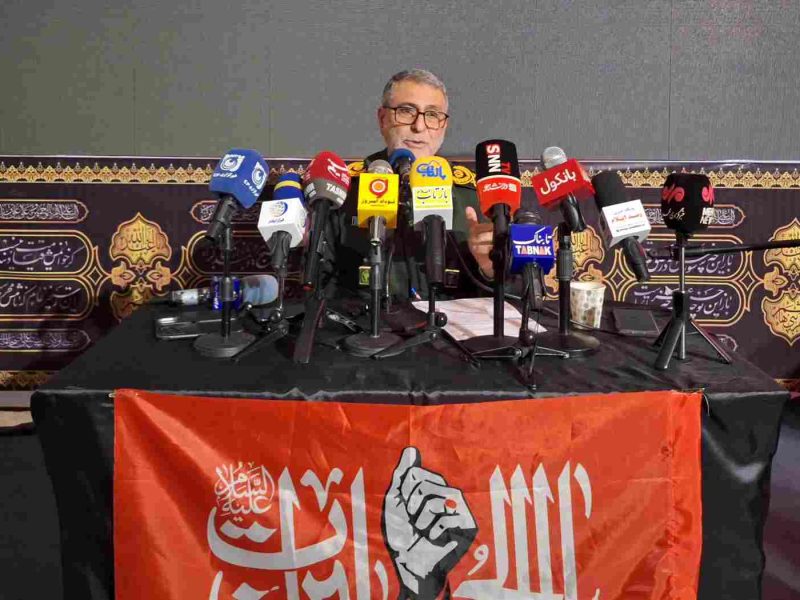 اربعین امسال نماد اقتدار، وحدت و مقاومت ملت ایران/ سپاه با وجود حضور در میدان نبرد، خدمت به زائران را لحظه‌ای متوقف نکرد